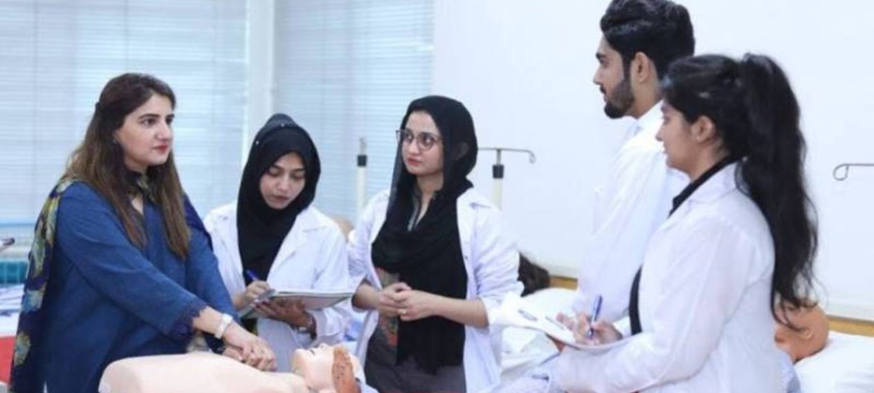 Pakistani Doctors Granted WFME Recognition for Global Employment