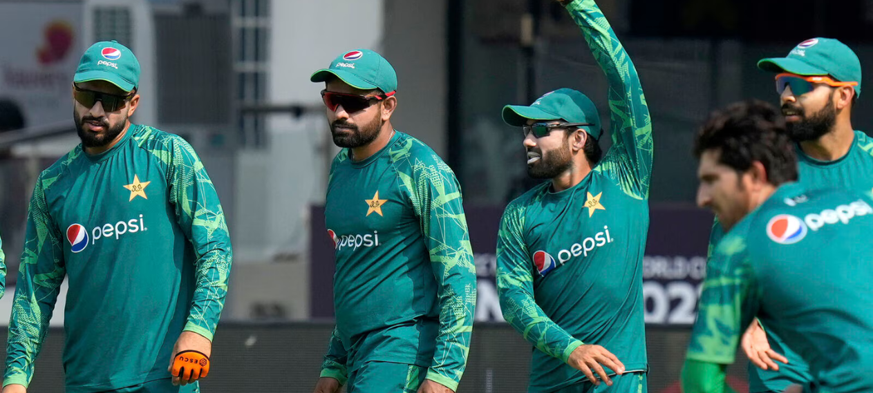 Pakistan Cricket Team Arrives in Florida Ahead of Final Group Match Against Ireland